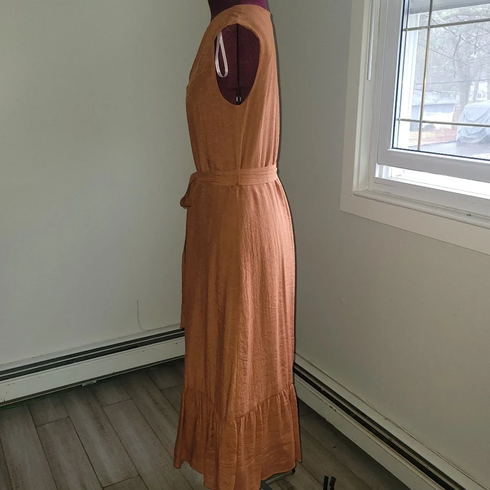 Nanette Lepore Sleeveless V-neck Dress - Picture 4 of 10